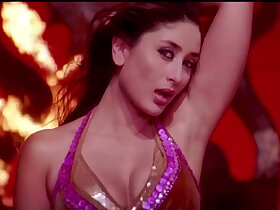 Kareena Kapoor Lickerish Expressions