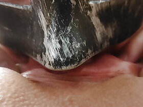 Impoverish licks pumped pussy be useful to squirting